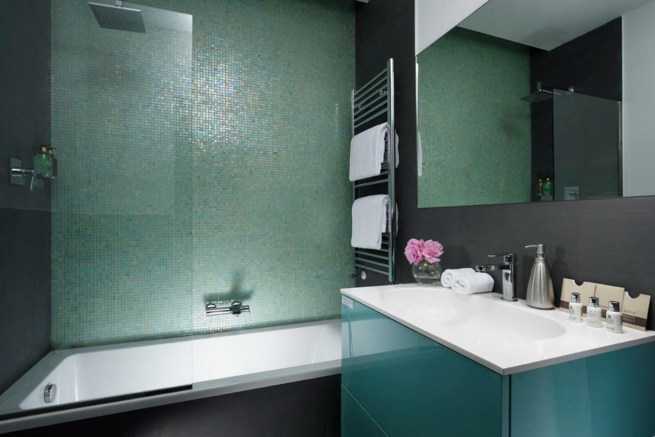 Apartment Lifestyle Rom